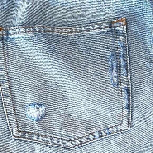 Embroidered H&M High Waist Blue Jean Button Fly Denim Shorts Distressed Size 8 - Picture 9 of 15